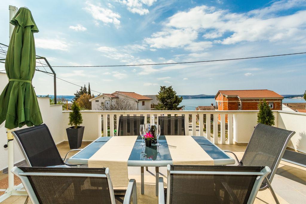 Apartmani Bregovec Maslenica Ngoại thất bức ảnh
